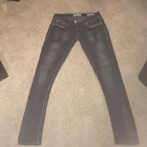 Daytrip Aries Skinny 27L